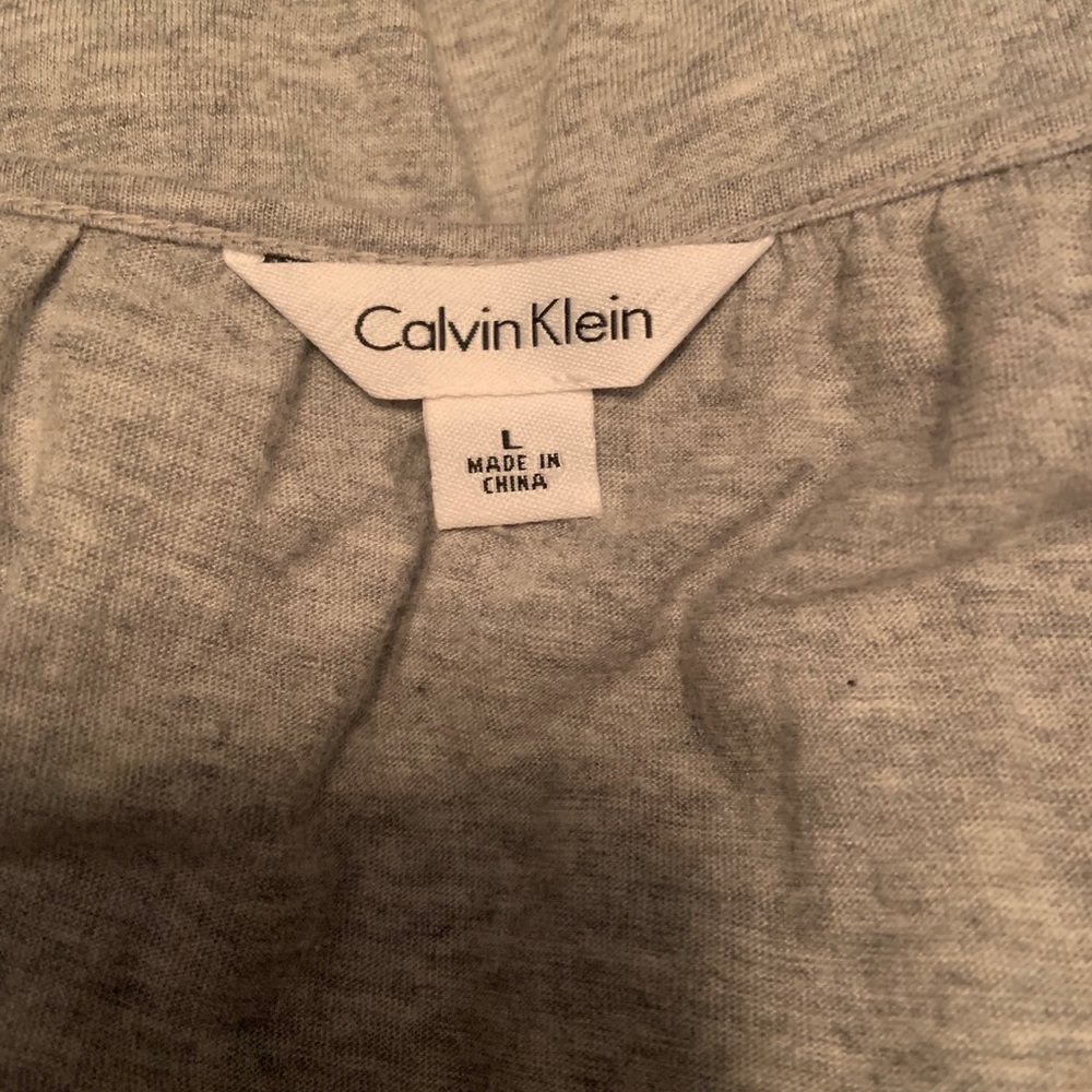 Calvin Klein top - Picture 5 of 5